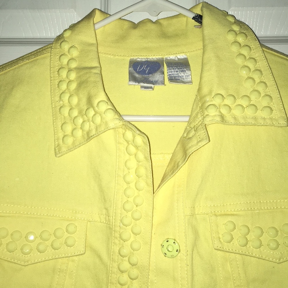 Jean Jacket Splashed With Yellow - Picture 2 of 3